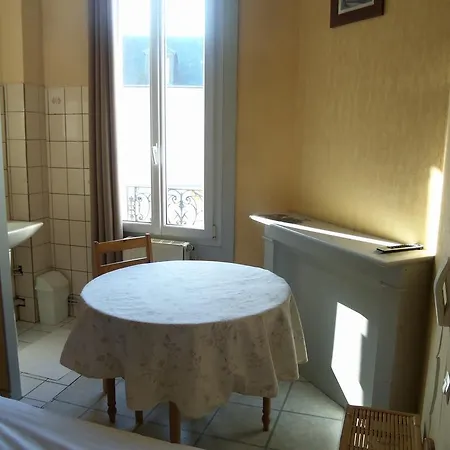 Hotel Les Caletes 2*